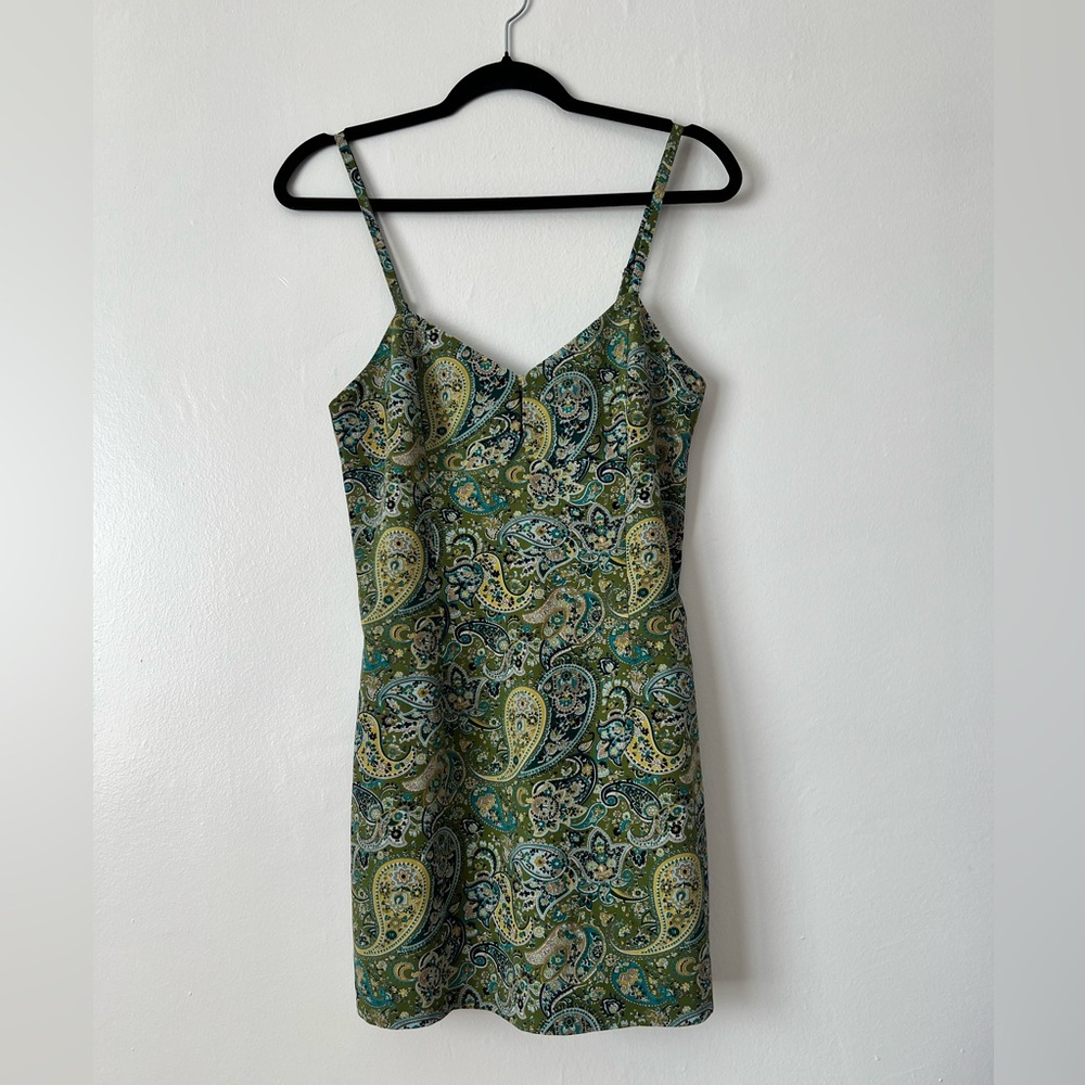 Vintage Express romper skort one piece green paisley sz Small.
